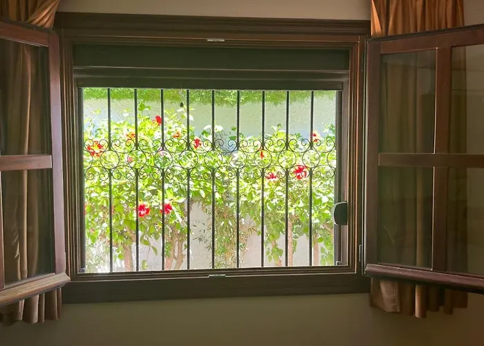 Romantic White -private Pool Villa Nerja